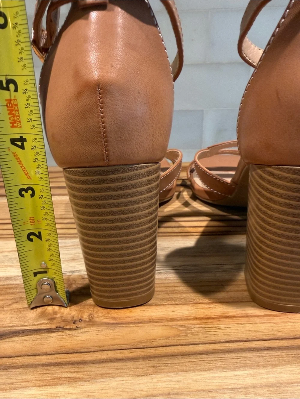 Women's Strappy Block Heel Sandals in Tan